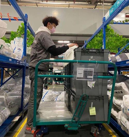 超越者姿态│勠力同心,使命必达,江门工厂3月份产量突破74万套!